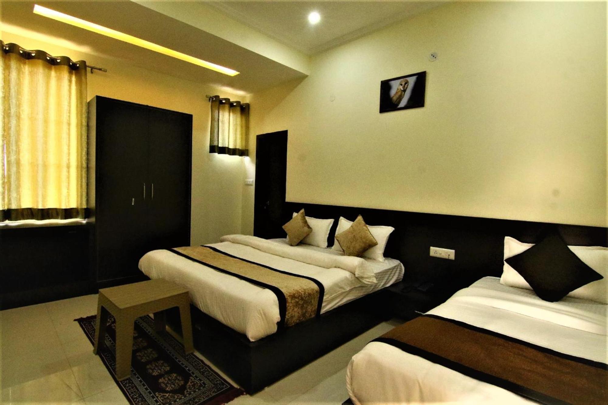 Hotel Ravi Residency Bharatpur Exterior photo