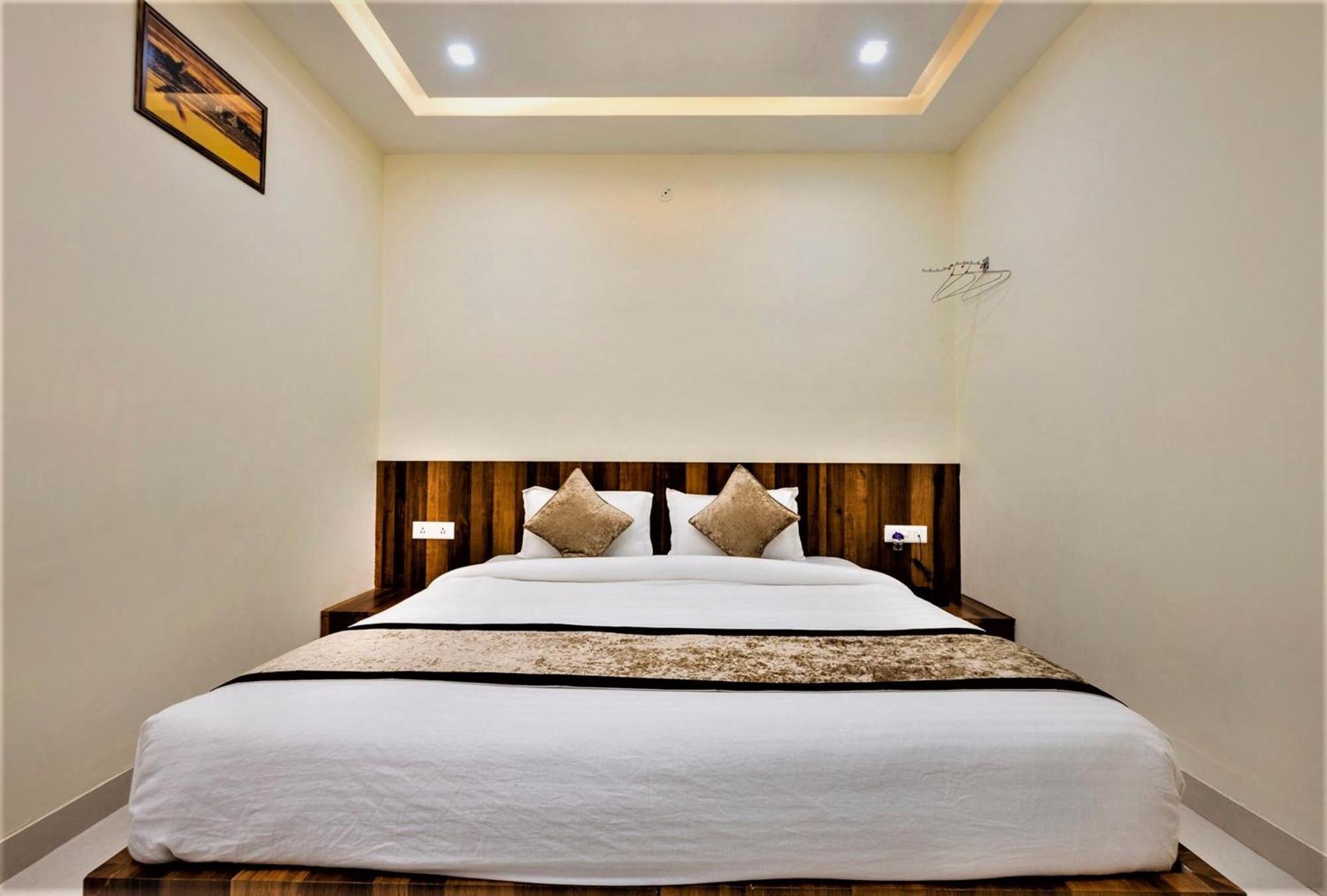 Hotel Ravi Residency Bharatpur Exterior photo